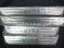 Bậc bước chân có đèn VIOS