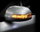 Ốp gương có đèn sơn màu theo xe