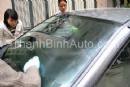 Chắc chắn, sau khi tậu cho mình một chiếc xe hơi, bạn sẽ chưa thể hài lòng với chiếc xe của mình và còn muốn thực hiện thêm nhiều option nữa để nâng cao tính thực dụng cũng như tiện nghi. Về kính xe, trong mùa hè nóng bức, chắc chắn bạn sẽ muốn dán phim cách nhiệt để chống nóng cho khoang trong xe. Điều đó hoàn toàn có thể, và thị trường hiện cũng có rất nhiều nhãn hiệu để bạn có thể lựa chọn và đều đã chứng tỏ được hiệu quả. 

 
