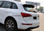 ĐUÔI GIÓ TRÊN KÍNH HẬU AUDI Q5


