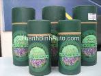 Nước hoa xe hơi với hơn 10 mùi hương tinh tế. Có dạng chai to (50 ml) và chai nhỏ (10 ml), thích hợp với nhu cầu sử dụng của đông đảo khách hàng.