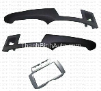 MẶT DƯỠNG TOYOTA YARIS Mặt dưỡng dùng để lắp đặt khi thay thế đầu đọc nguyên bản theo xe bằng đầu đọc thay thế hay màn hình. Chất liệu nhựa ABS, sản xuất tại Mỹ.