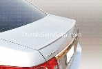 ĐUÔI GIÓ LIỀN CỐP VERNA 2005

