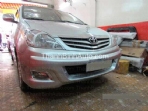 Cản ốp trước INNOVA 2011
