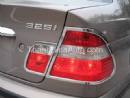 Viền đèn hậu BMW 325i