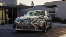 Lexus ES 300H model 2020 độ lên mặt ga lăng mẫu LS500