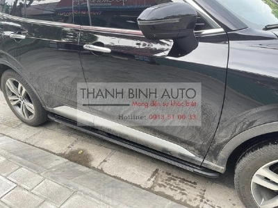 Bậc lên xuống, bệ bước xe Ford Territory 2023