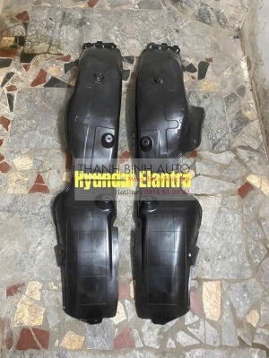 Chắn bùn lòng bánh xe Hyundai Elantra