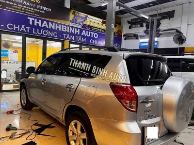 Dán phim cách nhiệt 3M Mỹ cho xe TOYOTA RAV4