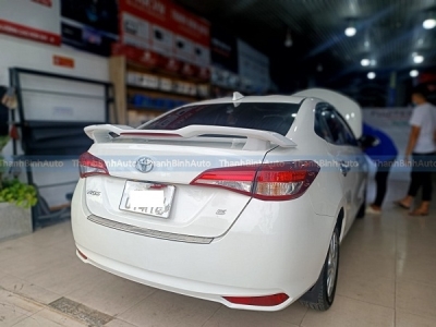 Đuôi gió xe VIOS m2302