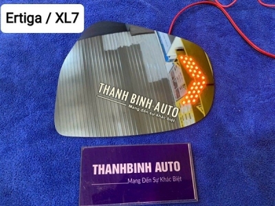 Mặt gương xi nhan tích hợp cho xe SUZUKI XL7