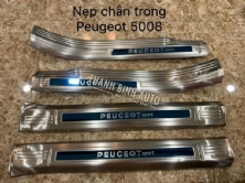 Ốp bậc cửa trong xe Peugeot 5008 2020