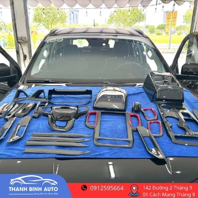 Ốp nội thất cacbon cho xe Ford Everest 2025