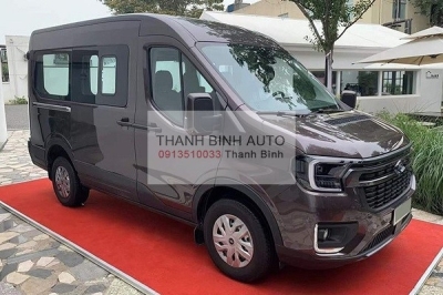 Phụ kiện xe Ford Transit 2024