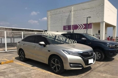 Phụ kiện xe Honda UR-V