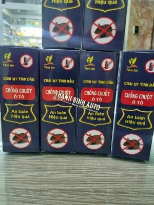 Tinh dầu treo và chai xịt chống chuột đủ mẫu