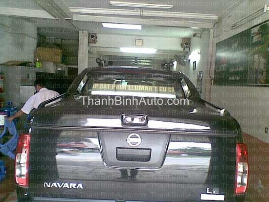 Nắp thùng thấp xe Navara