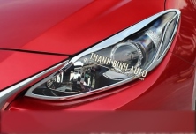Viền đèn trước Mazda 3 2015