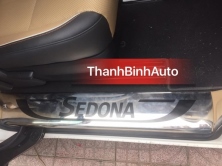Nẹp bước chân xe Sedona 2017