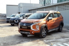 Đồ chơi, đồ trang trí, phụ kiện độ xe Mitsubishi Xpander Cross