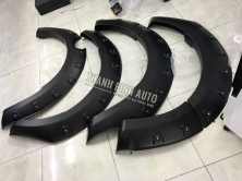 Ốp cua lốp RANGER 2017 2018